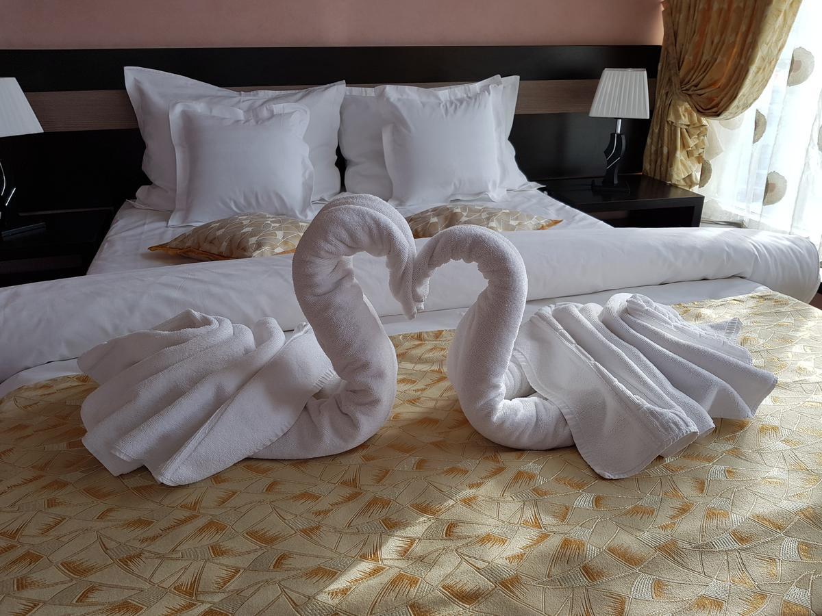 Indiana Hotel ياش المظهر الخارجي الصورة