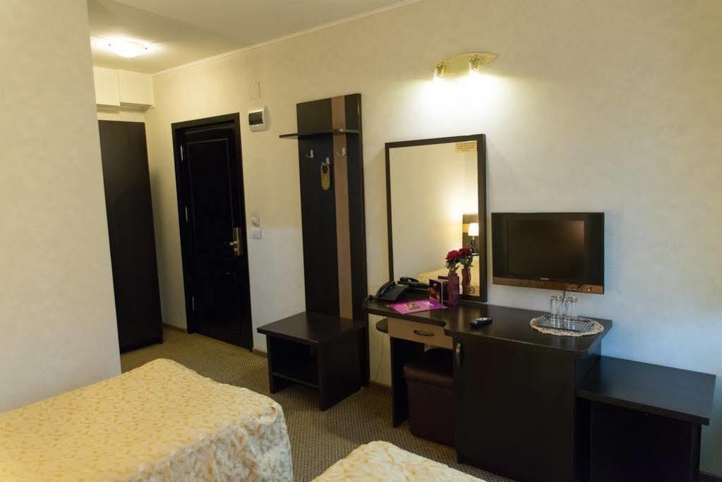 Indiana Hotel ياش المظهر الخارجي الصورة
