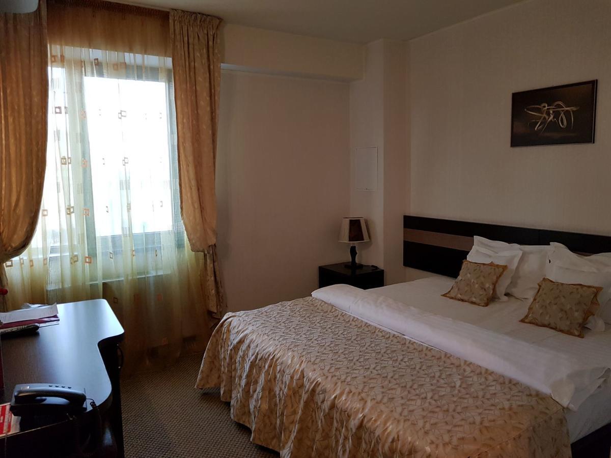 Indiana Hotel ياش المظهر الخارجي الصورة