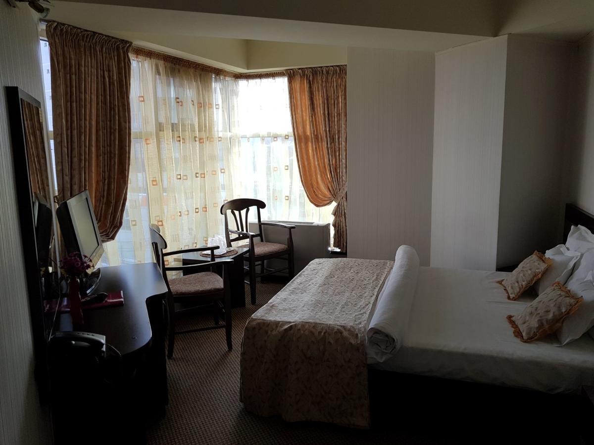 Indiana Hotel ياش المظهر الخارجي الصورة